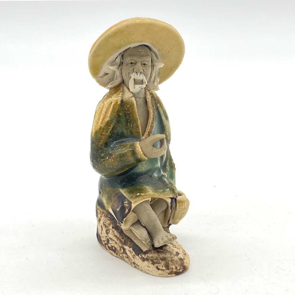 Vintage Chinese Mud Man Figurine Seated Fisherman Straw Hat Green Glaze 3 Inch